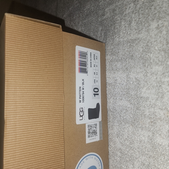 UGG Black PATTEN Boots - Picture 12 of 15